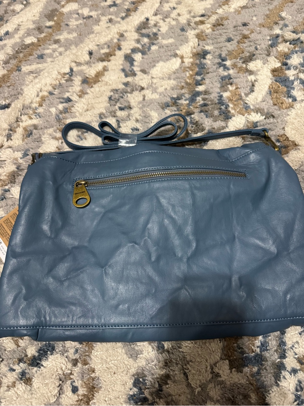 ✅🩷 $5 items for $25 Minimum. Matt & Nat Teal Blue Envelope Crossbody with Stud D - Picture 7 of 14